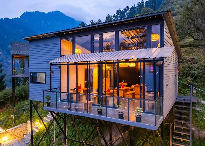 Montane Chalet , Sethan