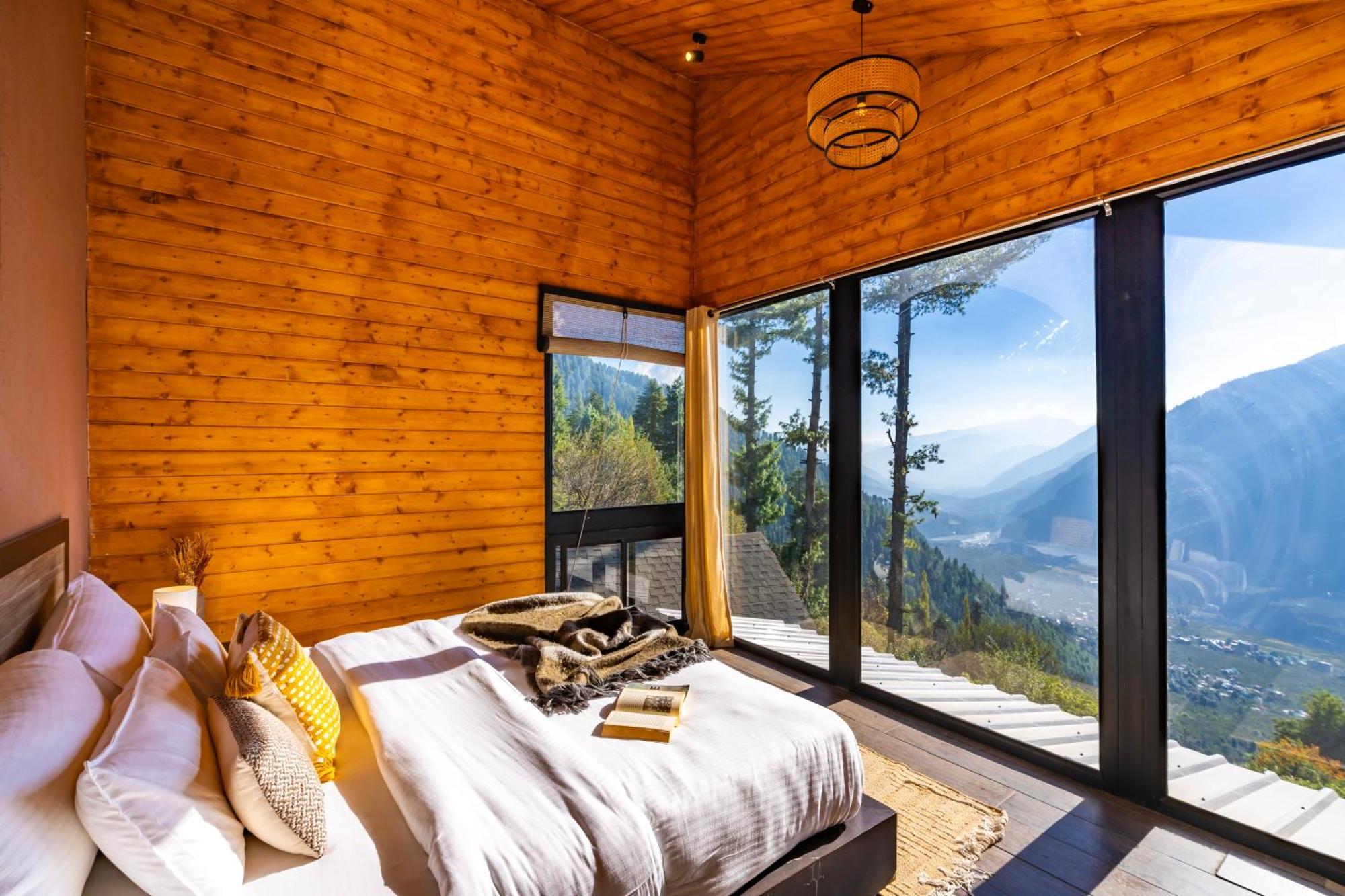Lodge Montane , Sethan Manali (Himachal Pradesh)